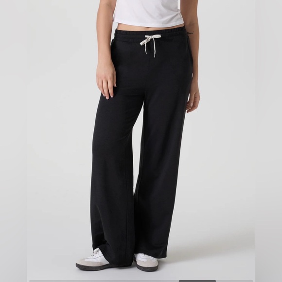 Vuori Pants - Vuori Women's Black Halo Wide-Leg Pants